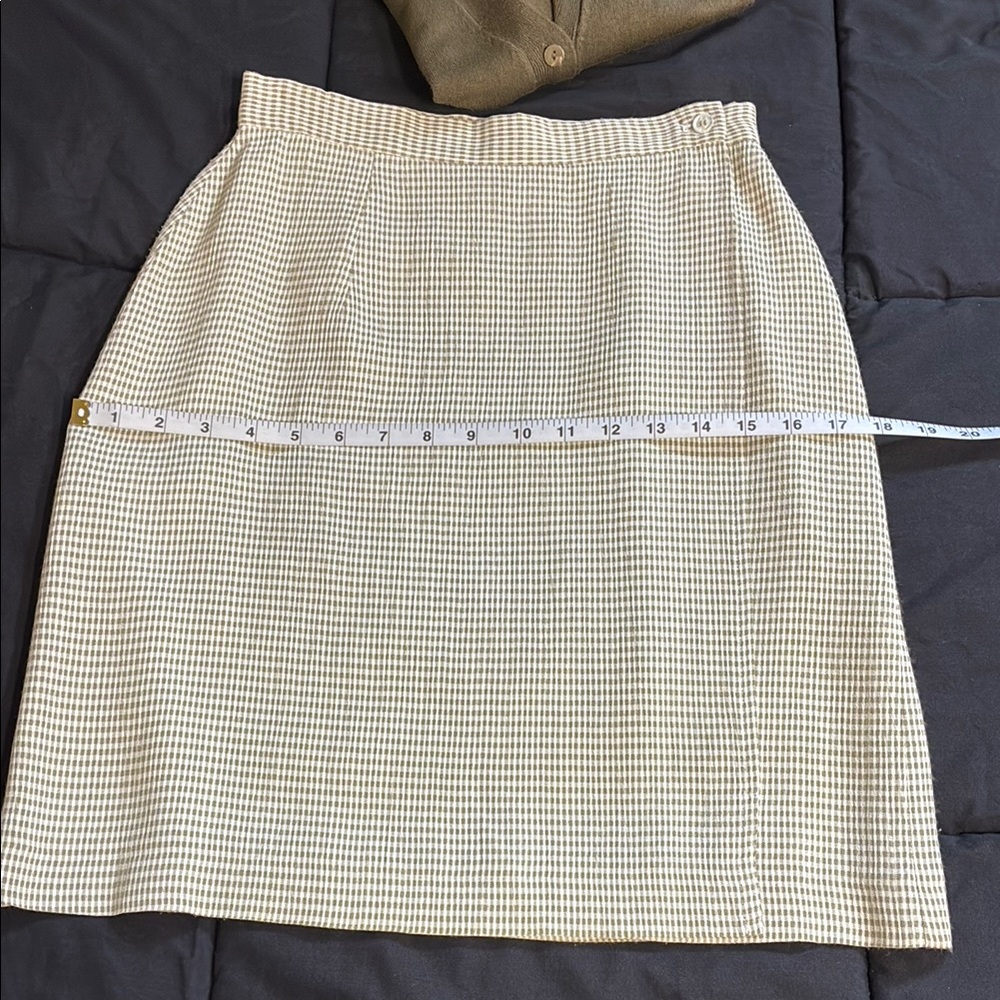 Gingham Midi Wrap Skirt; Vintage Light Olive Green & White, Lined, Size 2; EUC - Picture 10 of 10